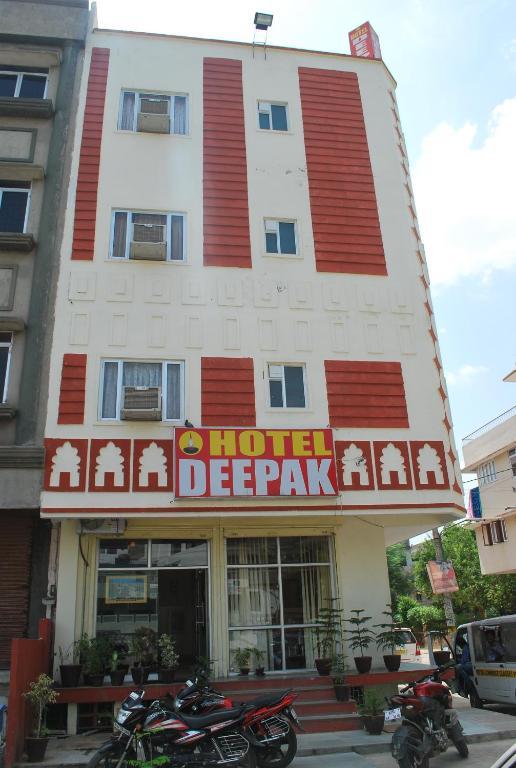Hotel Deepak Dzsaipur Kültér fotó