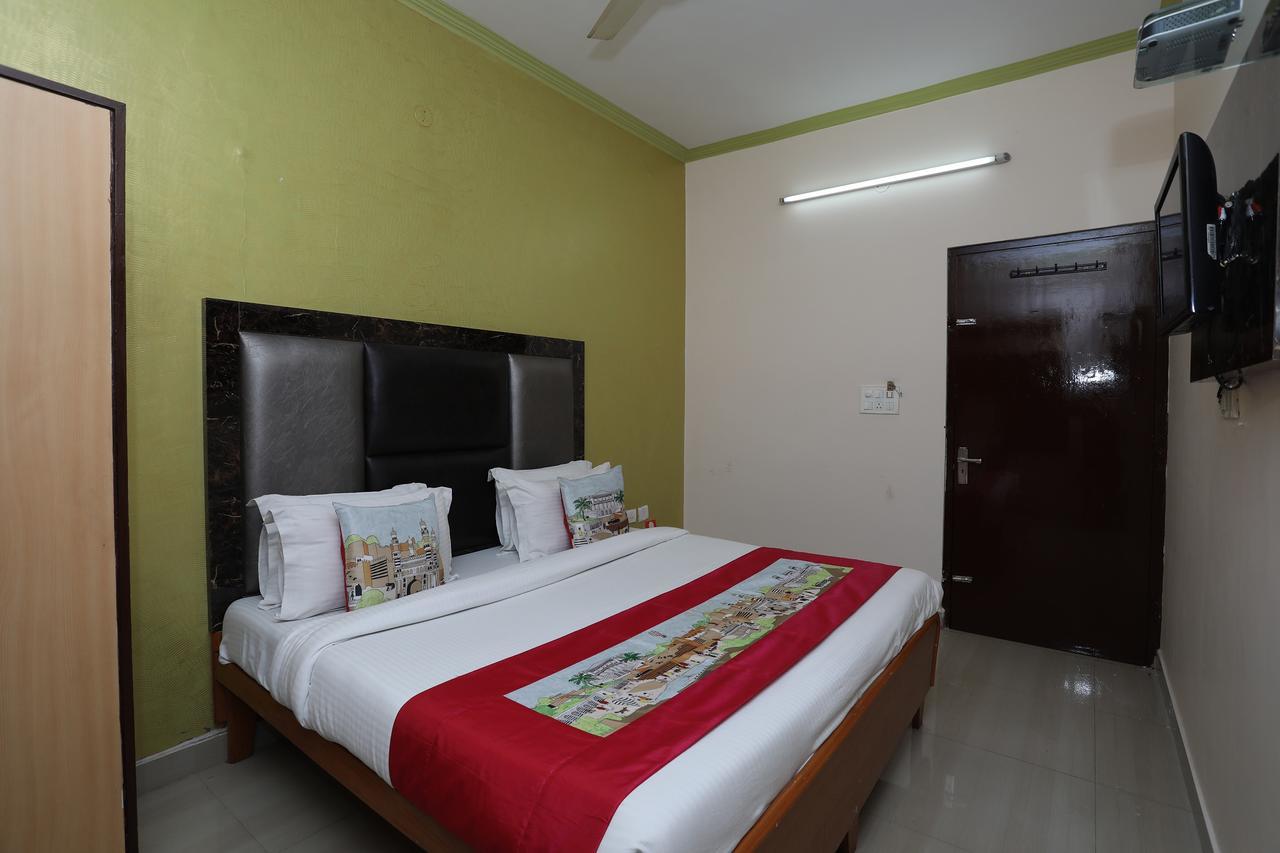 Hotel Deepak Dzsaipur Kültér fotó