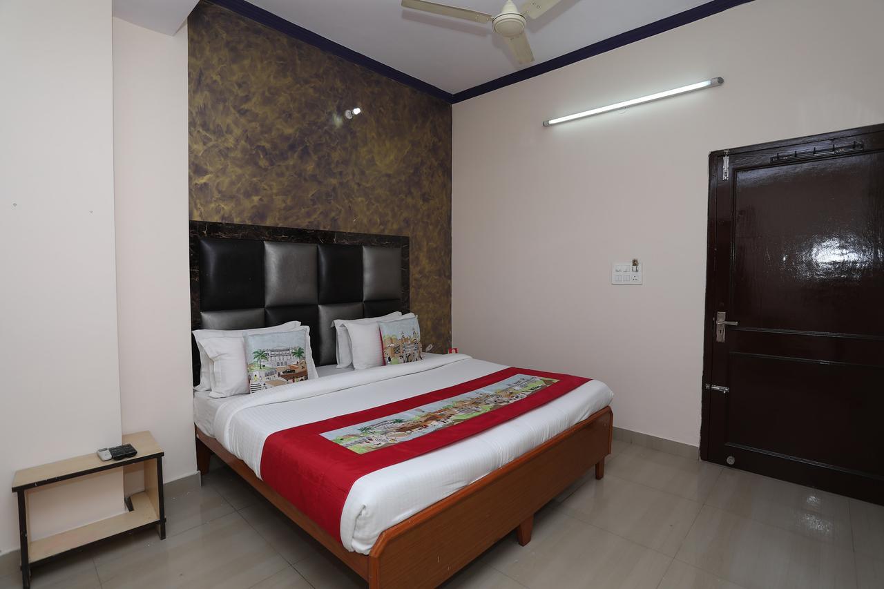 Hotel Deepak Dzsaipur Kültér fotó