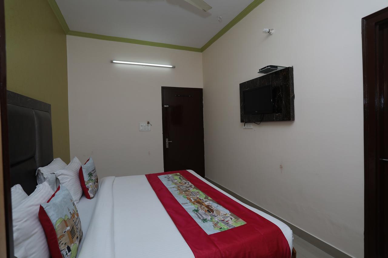 Hotel Deepak Dzsaipur Kültér fotó