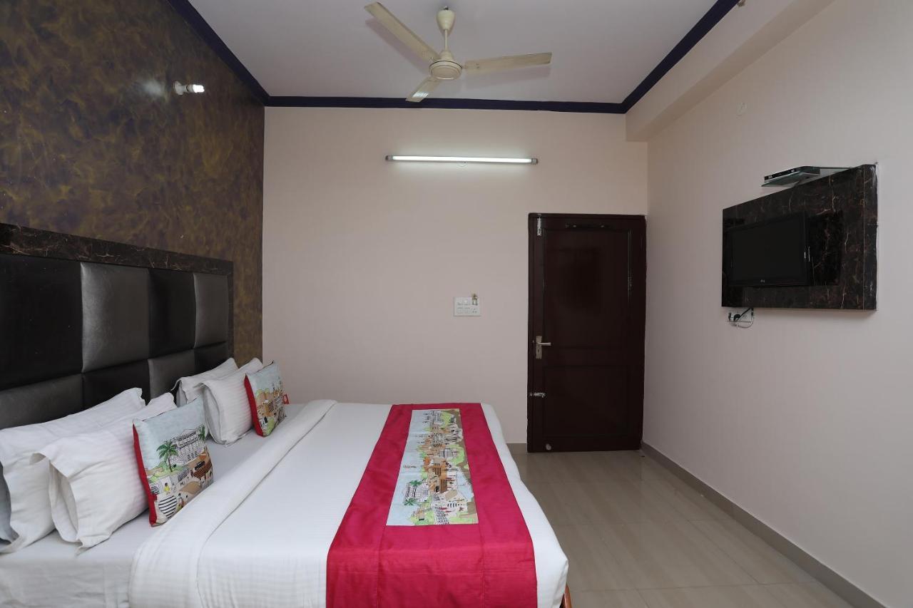 Hotel Deepak Dzsaipur Kültér fotó